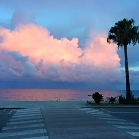 Apartment With 3 Bedrooms In With Balcony 700 M From The Beach *