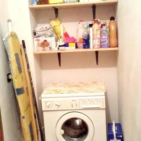 아파트 With 3 Bedrooms In With Balcony 700 M From The Beach *